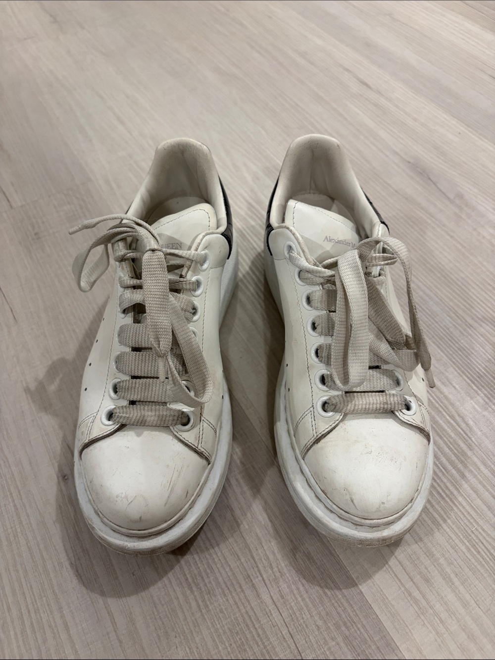 Alexander McQueen women’s shoes - Picture 4 of 7